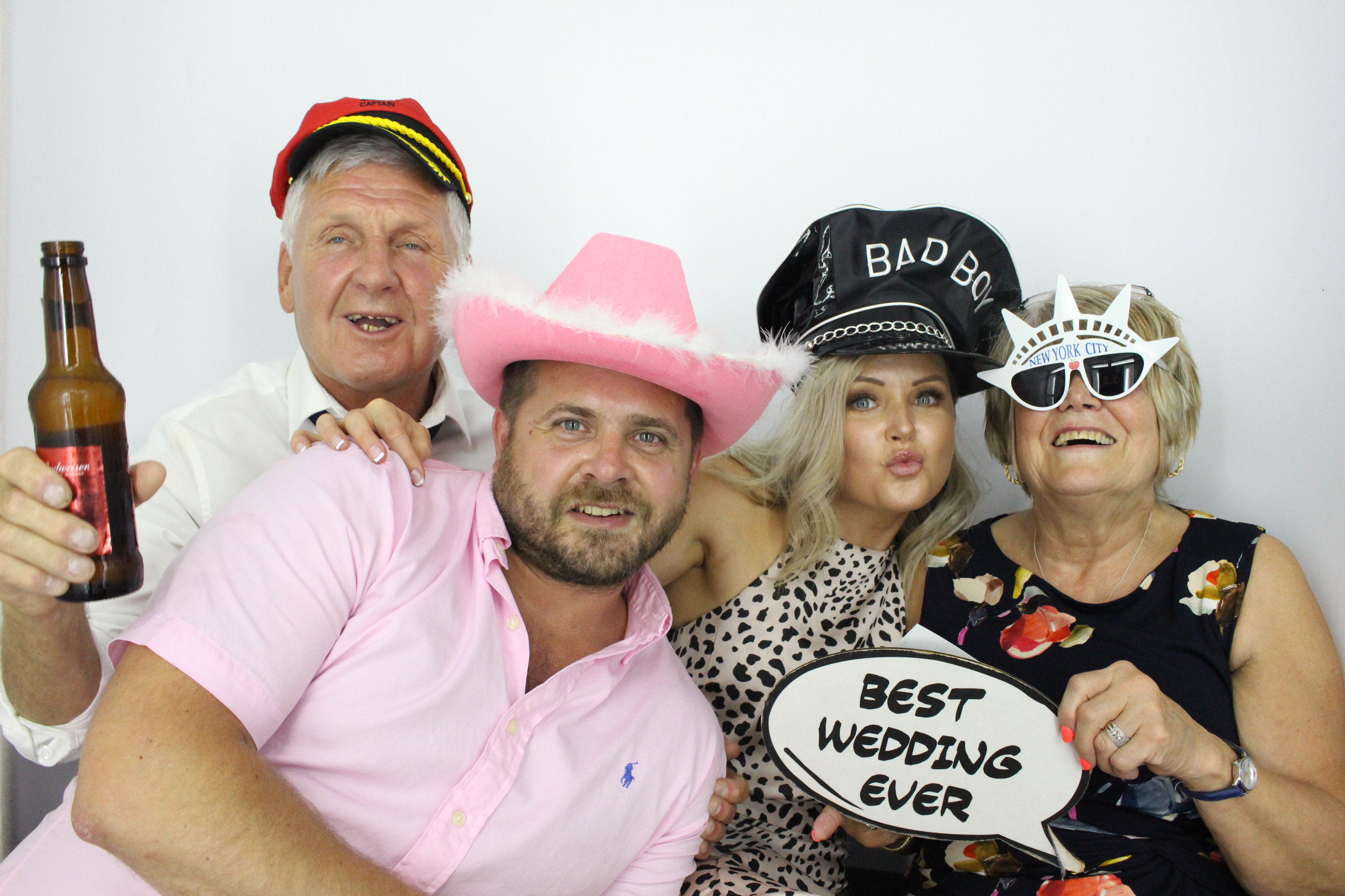 Gary & Debbies Wedding | View more photos from the event at gallery.myphotoboothexperience.co.uk/u/MyPhotoBoothExperienceLtd/Gary-Debbies-Wedding